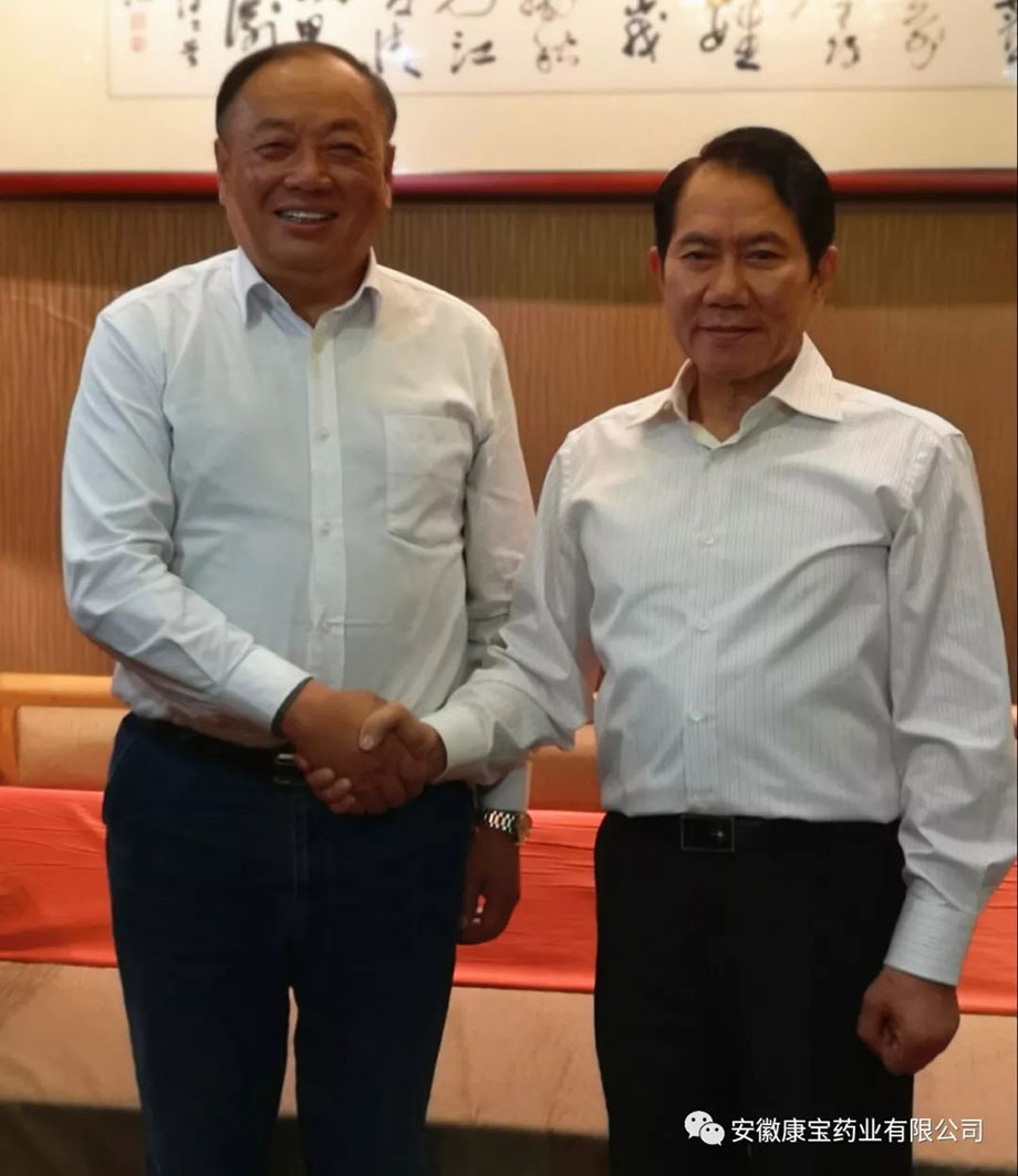 走市場、找伙伴、尋發(fā)展--江鴻方董事長一行赴四川科倫藥業(yè)參觀交流
